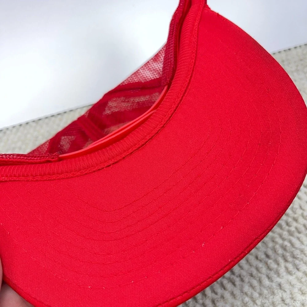 Ace Fashion includes hat